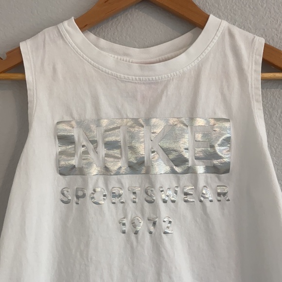 Nike White Silver Logo Tank Top - Picture 2 of 9